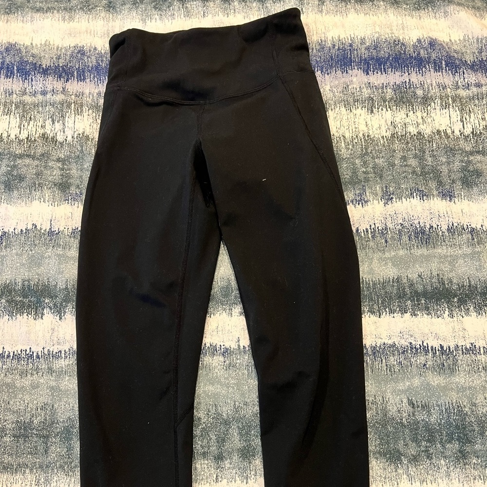 Zella capri workout leggings